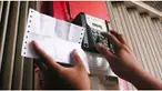 - Baru-baru ini masyarakat dihebohkan beredar kabar mengenai isu pemberian bonus listrik bagi pelanggan listrik prabayar PT PLN (Persero). Nurmayanti, warga Perum Telaga Jambu, Sawangan mengaku menerima broadcast message berisi peluang mendapatkan bonus l