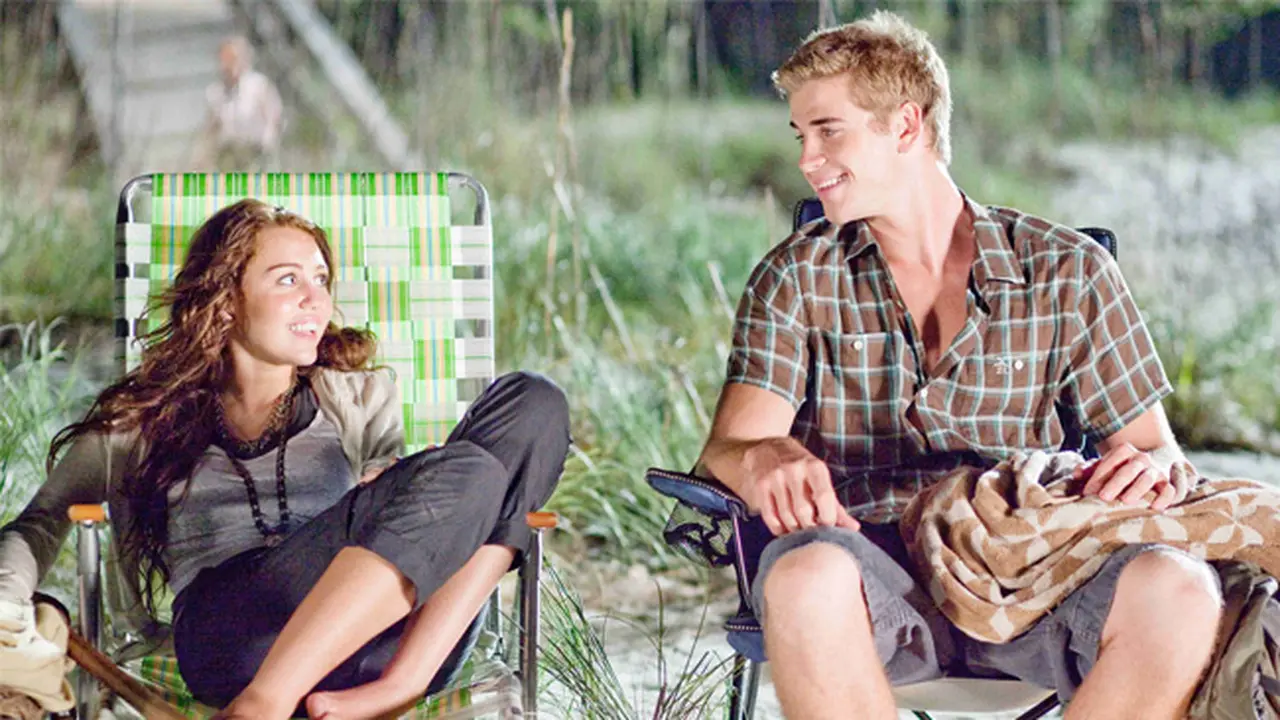Miley Cyrus dan Liam Hemsworth