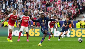 Mengapa Ousmane Dembele Mengeksekusi Penalti dengan Kaki Kanan di Laga PSG vs Arsenal?