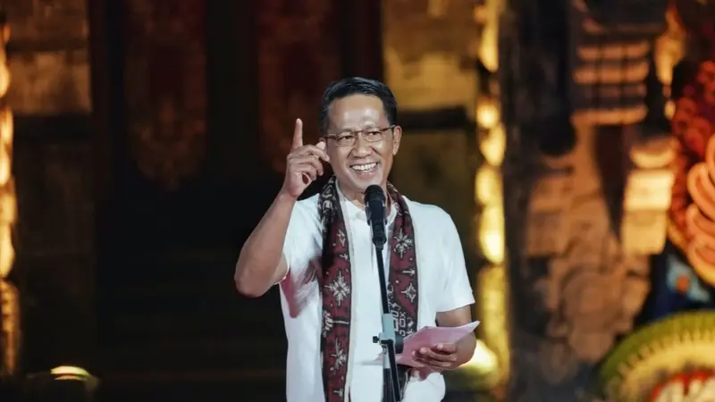 Menteri Hukum dan Hak Asasi Manusia, Supratman Andi Agtas, saat gelaran Puncak Festival Kekayaan Intelektual 2024 di Taman Werdhi Budaya Art Center, Bali pada Sabtu malam (7/9/2024). (Foto: Dokumen Humas Kemenkumham)