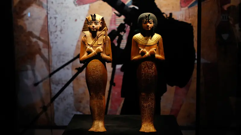 Melihat Harta Karun Peninggalan Firaun Tutankhamun