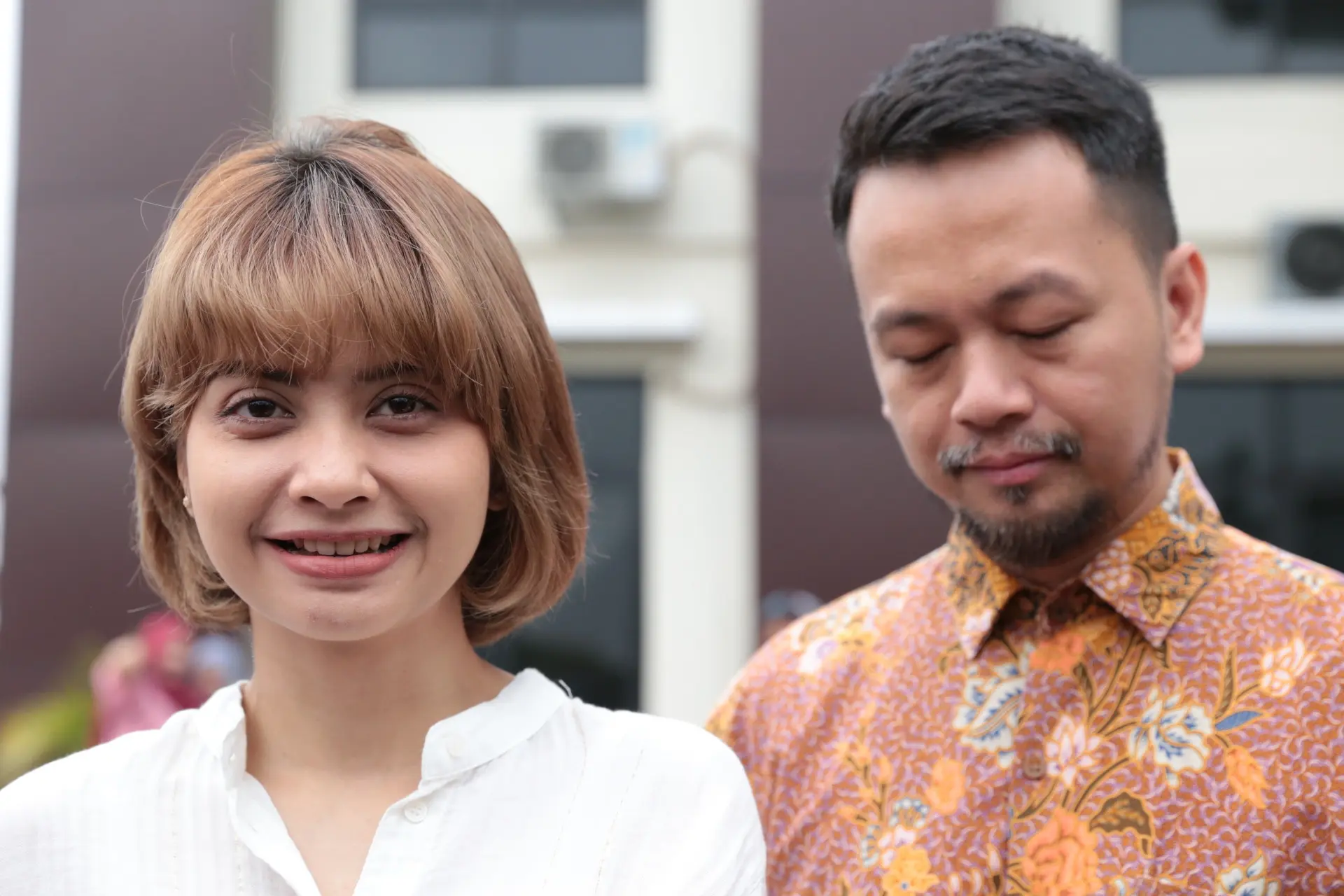 Tiwi di Pengadilan Agama (Adrian Putra/bintang.com)