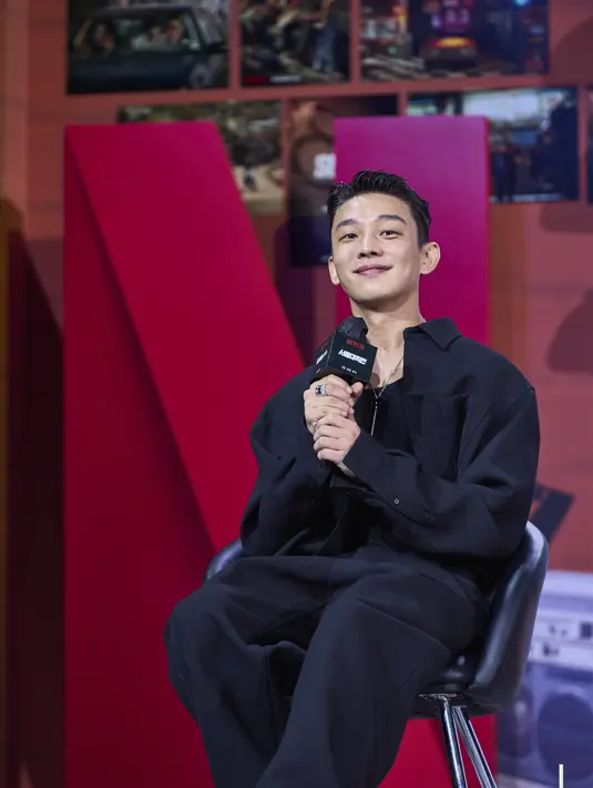 <p>Yoo Ah In dalam konferensi pers Soul Vibe. (Foto: Netflix)</p>