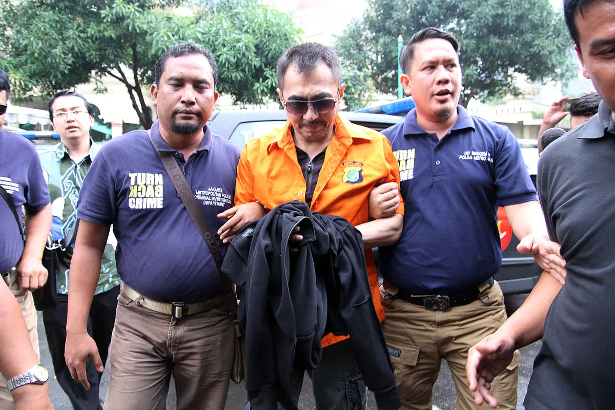 [Bintang] Gatot Brajamusti