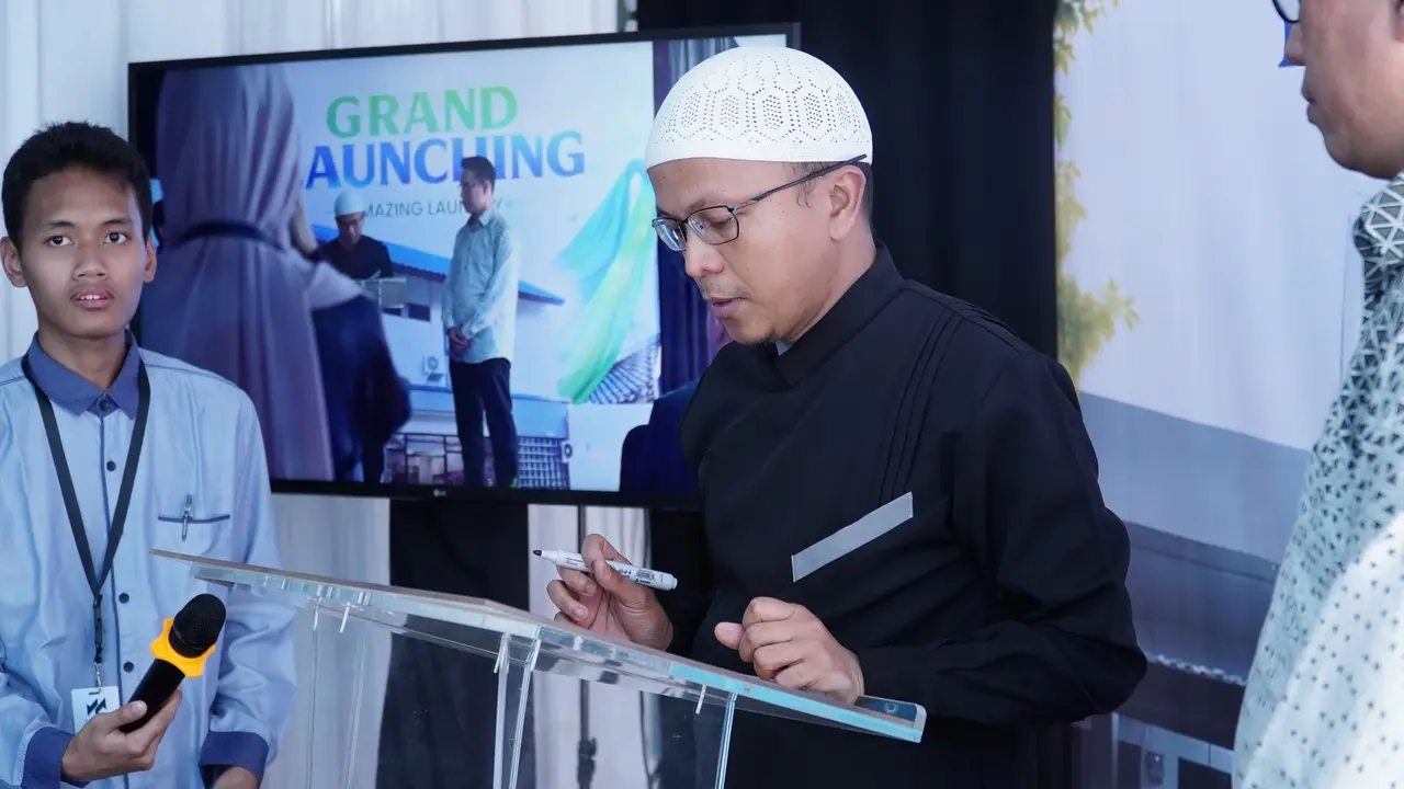 Dewan Pembina Cinta Quran Foundation Ustaz Fatih Karim