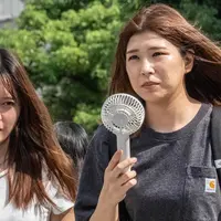 Badan Meteorologi Jepang (Japan Meteorological Agency/JMA) melaporkan pada Sabtu (14/9/2024), dari 914 lokasi pemantauan 542 di antaranya mencatat suhu 30 derajat celsius atau lebih. (Yuichi YAMAZAKI/AFP)