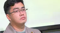 Gandeng Video Maker, Dennis Adhiswara Diam-diam Jadi Pengusaha