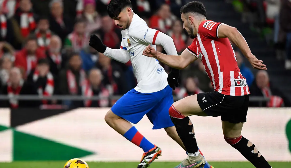 Bermain ketat, kedua tim sama-sama memiliki peluang mencetak gol. (ANDER GILLENEA/AFP)