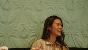 Raisa Unggah Foto Berdua, Sosok Pria Misterius Curi Perhatian