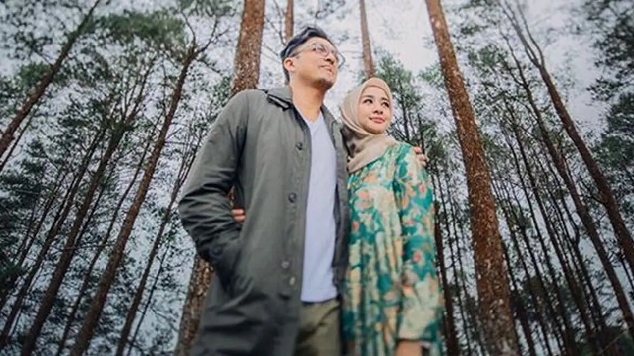 Bella dicomblangkan oleh seorang wanita cantik/copyright: instagram/laudyacynthiabella