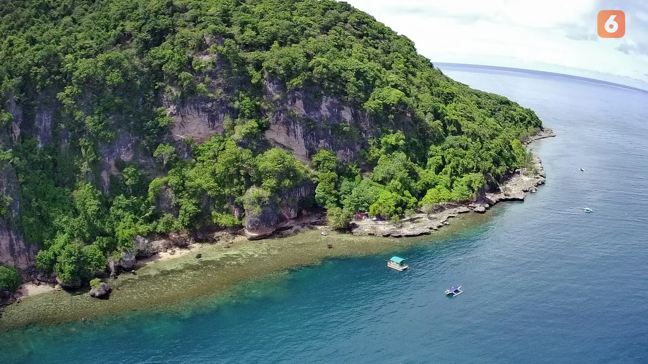 Wisata karang Indah Oluhuta