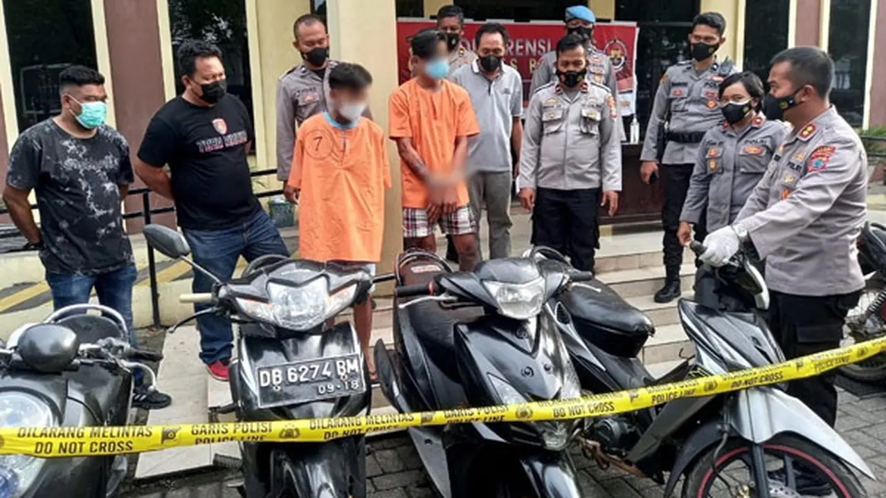 Aparat Polres Bitung mengungkap kasus curanmor.