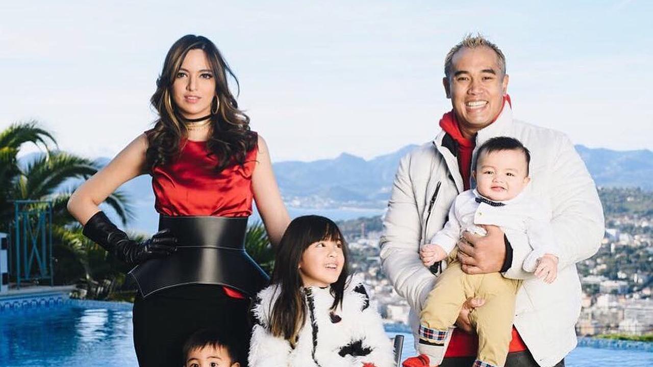 [Bintang] Nia Ramadhani dan Ardie Bakrie