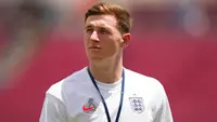 Elliot Anderson #8 dari Inggris memeriksa lapangan sebelum pertandingan persahabatan internasional antara Inggris dan Selandia Baru di Stadion Raymond James pada 06 Juni 2026 di Tampa, Florida. (Rich Storry)/Getty Images melalui AFP)
