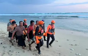 Jenazah Perempuan Diduga WNA Terdampar di Pantai Nyang Nyang