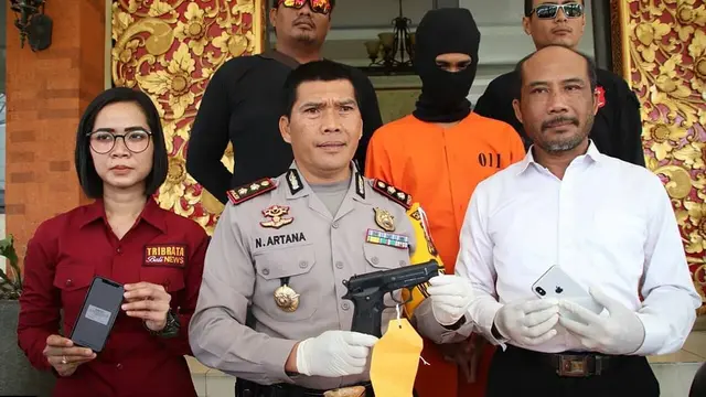 nekat todongkan air soft gun ke penjaga toko ponsel, aldo dibekuk polisi