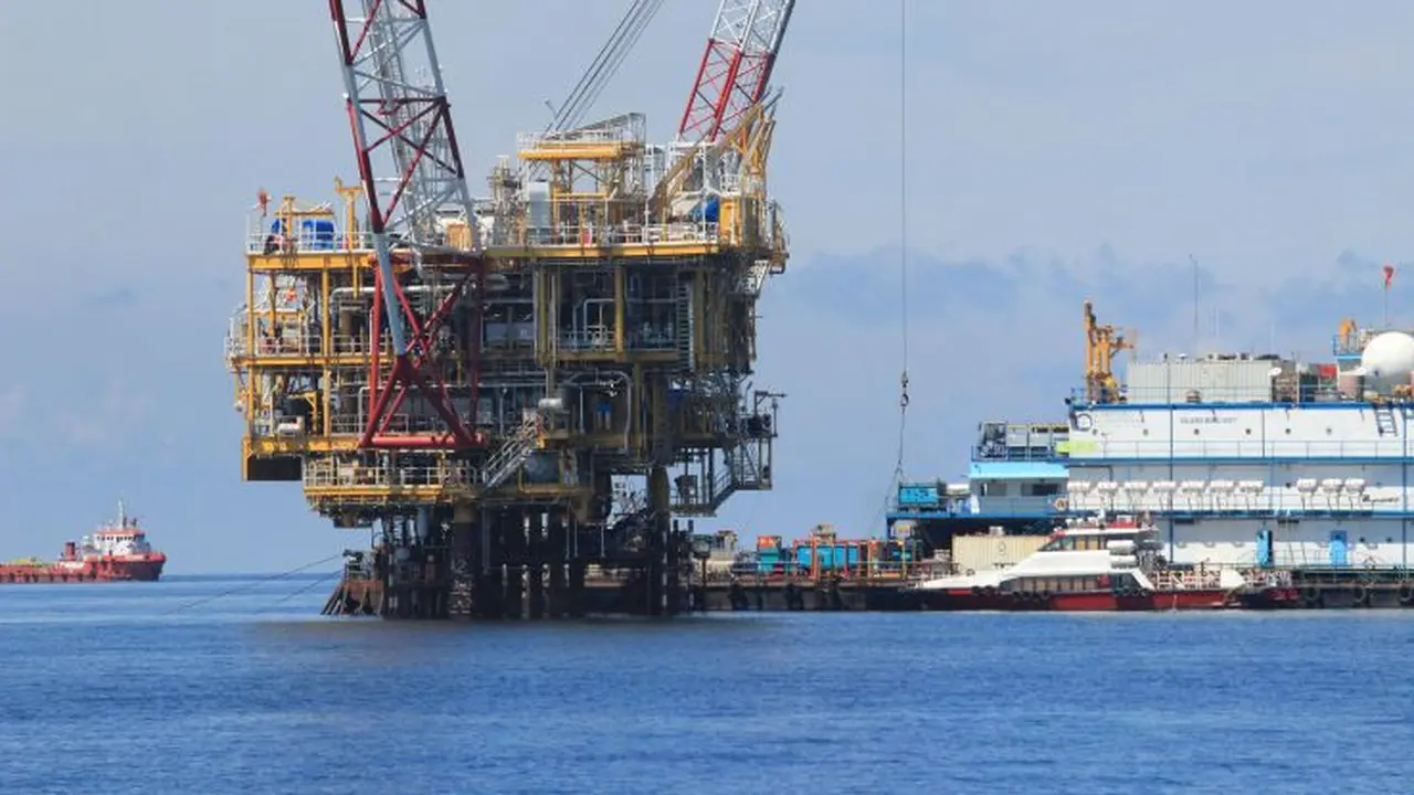 Industri pengeboran minyak lepas pantai di Kalimantan Timur (Abelda Gunawan/Liputan6.com)