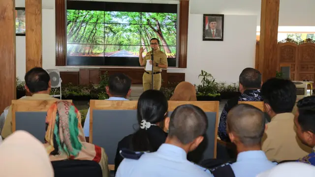 Dukung Gerakan Gemar Membaca, Banyuwangi Cetuskan Wisata Buku bagi Milenial