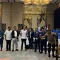 ASOP Kapolri Agung Setya Imam Effendi (kanan) didampingi oleh Ketua Umum&nbsp;PSSI Erick Thohir, Wakil Ketua Umum I PSSI Zainudin Amali, Wakil Ketua Umum II PSSI Ratu Tisha Destria, dan sejumlah tamu undangan lain saat memukul gong untuk membuka Kongres Biasa PSSI tahun 2023 di InterContinental Jakarta, Minggu (28/5/2023). (Liputan6.com/Melinda Indrasari)