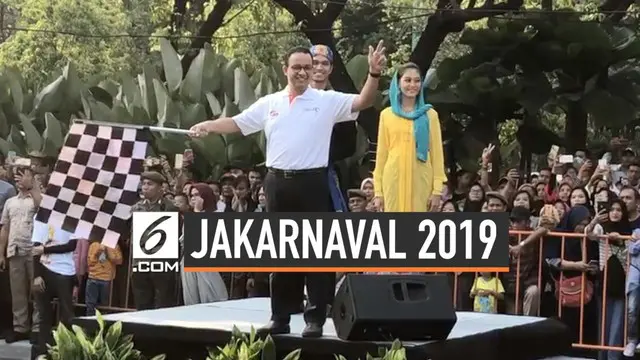 Gubernur DKI Jakarta Anies Baswedan melepas parade Jakarnaval di Balai Kota, Jakarta. Dengan tema Wajah Baru Jakarta, Anies berharap festival ini dapat menunjukkan keberagaman yang ada di Jakarta.