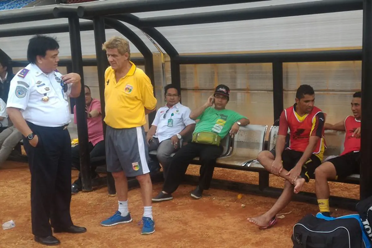 Curhat Stefan Hansson Menganggur dan Rencana ke Sriwijaya FC
