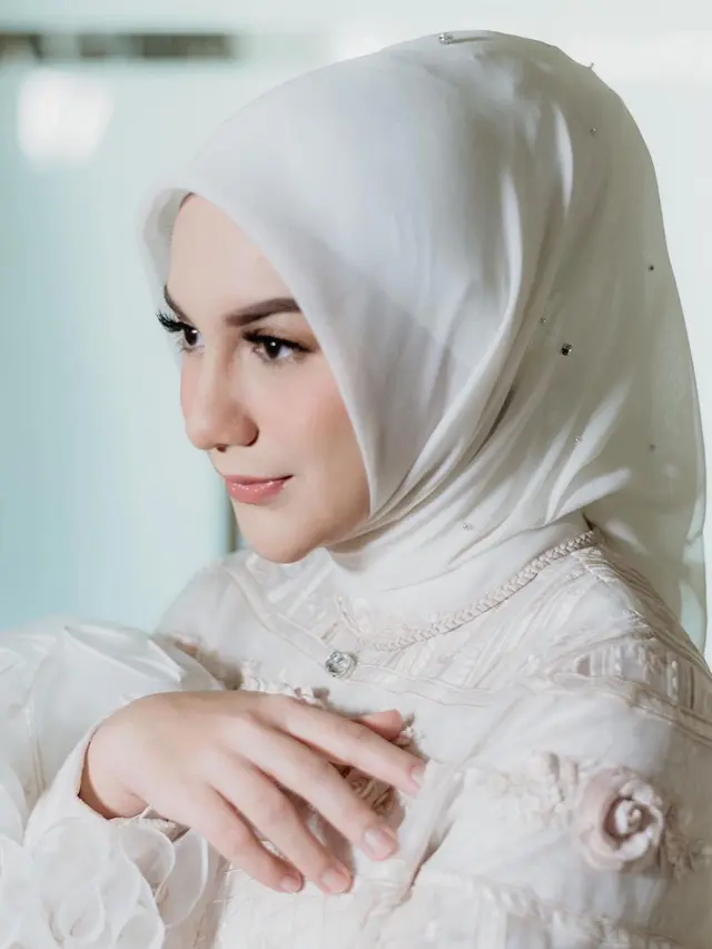 Detail Fashion Irish Bella