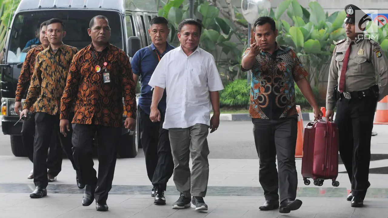 Gubernur Aceh Irwandi Yusuf