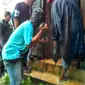 Rumah warga di zona pembangunan bandara mulai dibiongkar paksa. Foto: (Yanuar H/Liputan6.com)