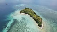 Pulau Karodi, Desa Wisata Soinrat. (Tangkapan Layar Jejaring Desa Wisata (Jadesta) Kemenparekraf/Desa Wisata Soinrat)