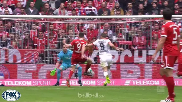 VIDEO: Aksi Robert Lewandowski Cetak Gol ke-100 untuk Bayern Munchen`