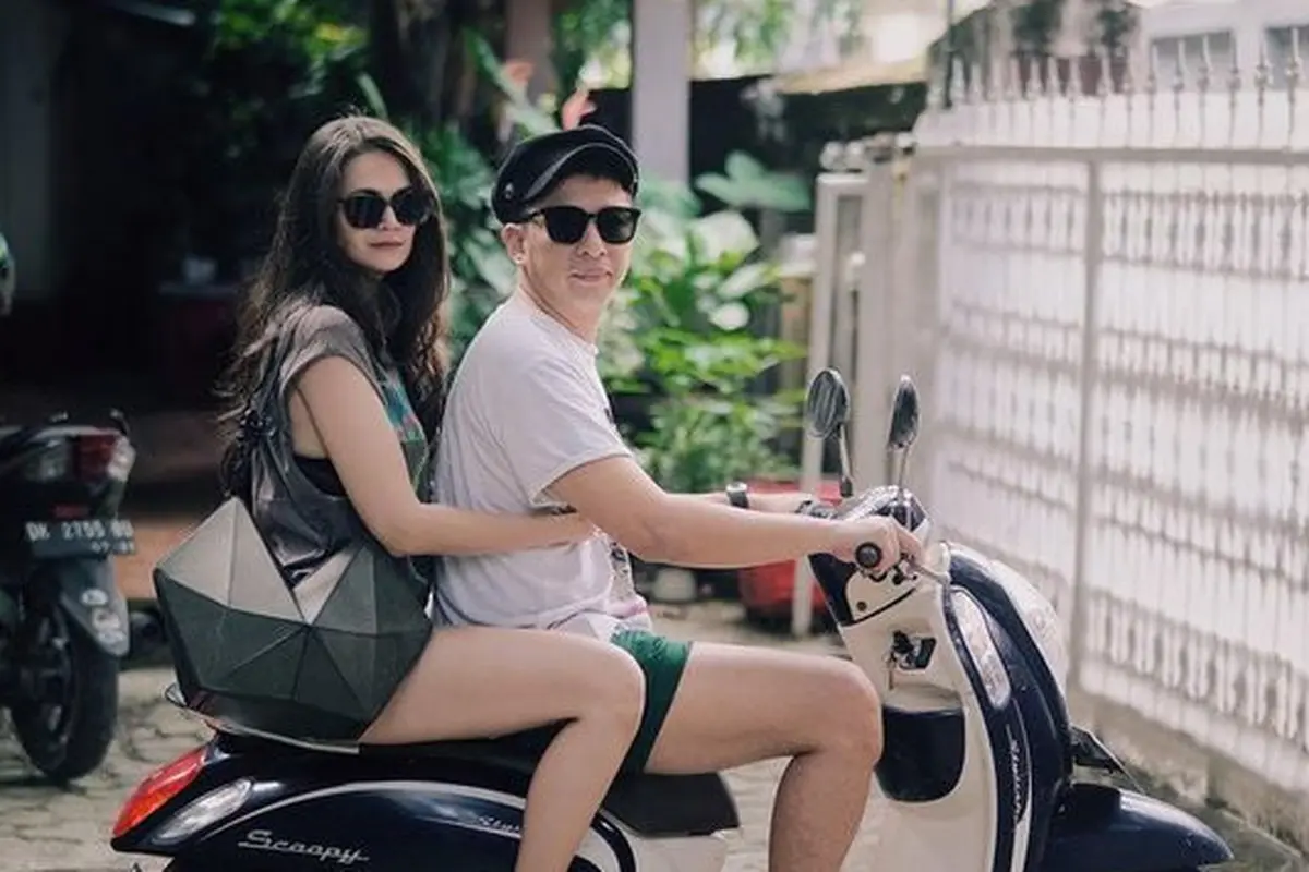 [Fimela] Ringgo Agus Rahman dan Sabai Morscheck