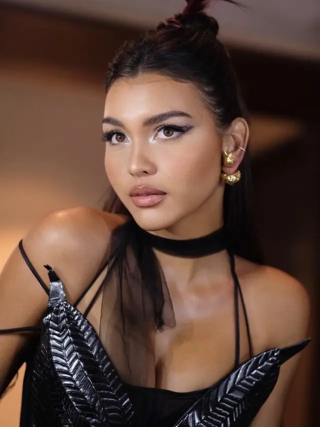 Caitlin (@caitlinnorthlewis)