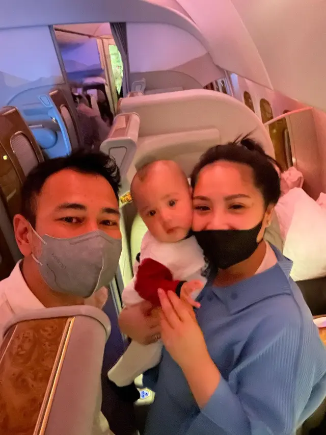 Raffi Ahmad dan keluarga (Instagram/raffinagita1717)