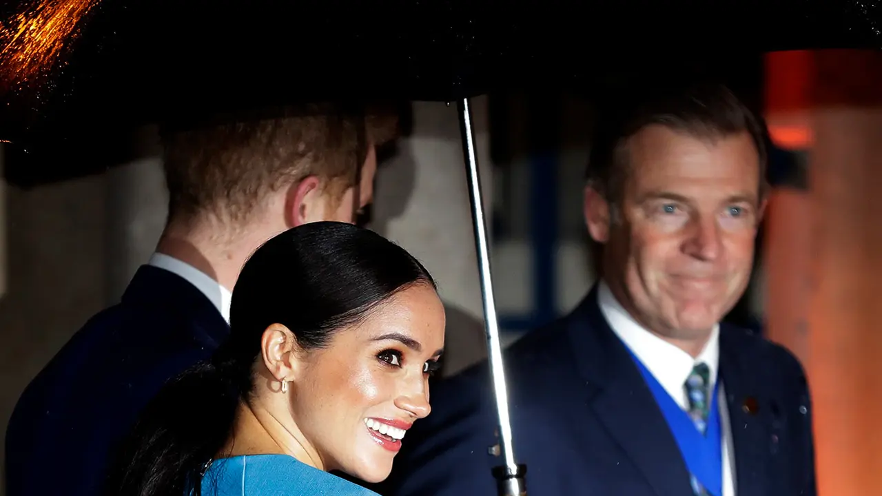 Meghan Markle Ulang Tahun Hari Ini. Itu Berarti Istri Pangeran Harry Ini Dikaruniai Karakter Zodiak Leo. (AP Photo/Kirsty Wigglesworth)