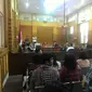 Suasana sidang vonis kasus duel gladiator di Bogor (Liputan6.com/ Achmad Sudarno)