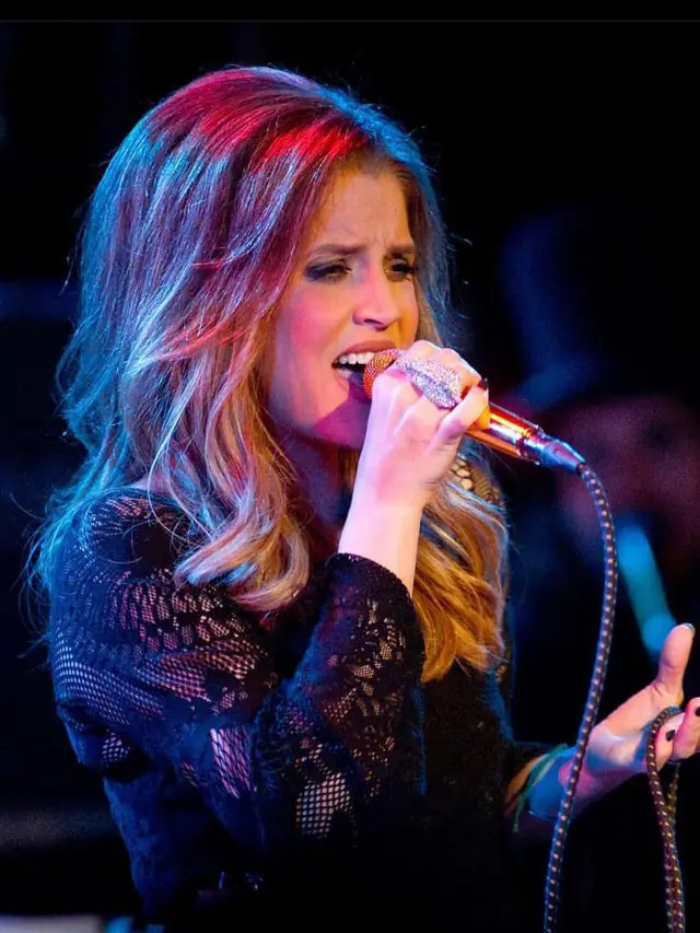 [Fimela] Benjamin Keough Putra Lisa Marie Presley Meninggal Dunia