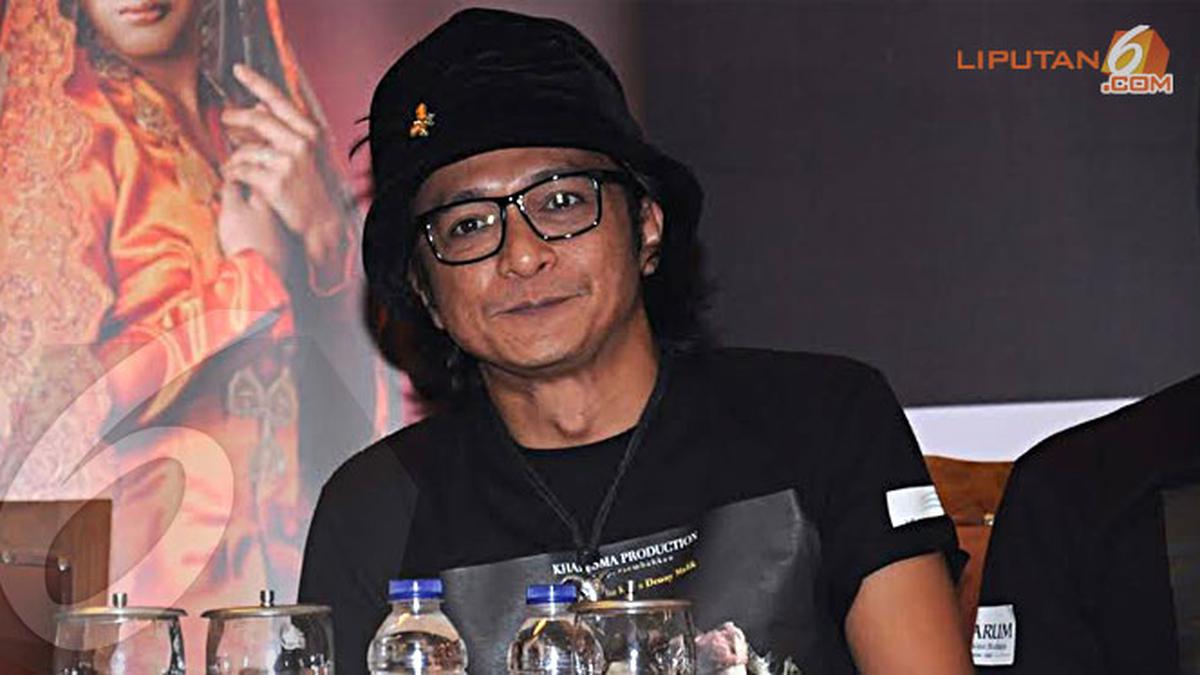 Andi /rif Dianggap Orang Gila oleh Istrinya - ShowBiz Liputan6.com