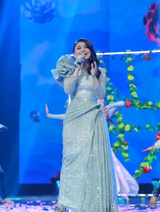 Rossa (Adrian Putra/Fimela.com)