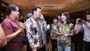 Tentu saja, menjadi kebanggan bagi para pemainnya. Karena film yang mereka bintangi bisa menarik perhatian hingga orang nomer satu di Jakarta tersebut.(Galih W. Satria/Bintang.com)