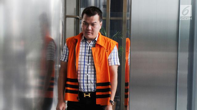 Tampil Modis, Andi Narogong Kembali Jalani Pemeriksaan KPK