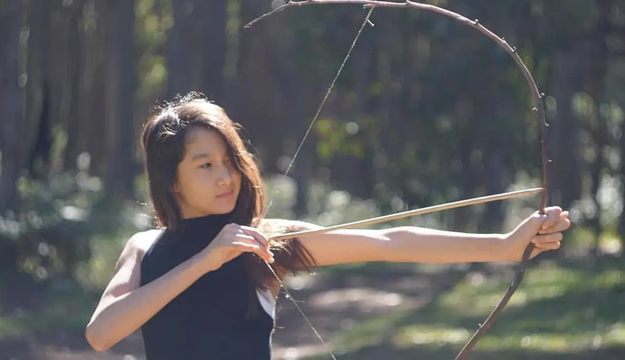 Alex adalah sosok yang bertalenta dengan ragam hobi yang dimiliki yang menambah keseruan hari-harinya.