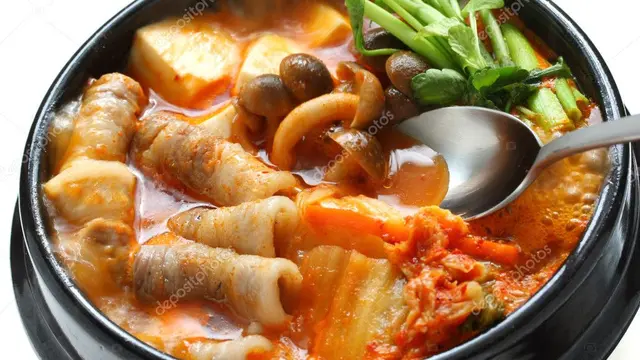 makanan Korea halal Kimchi Soup