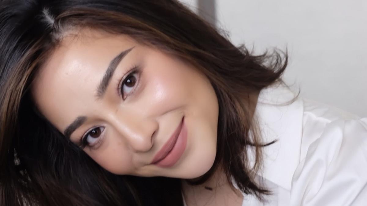 6 Pesona Nikita Willy Tampil Sederhana Elegan di Pesta Ulang Tahun Baby Issa keTiga