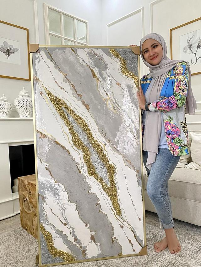 7 Ide Dekorasi Barang DIY Ala Natalie Sarah, Estetik Banget