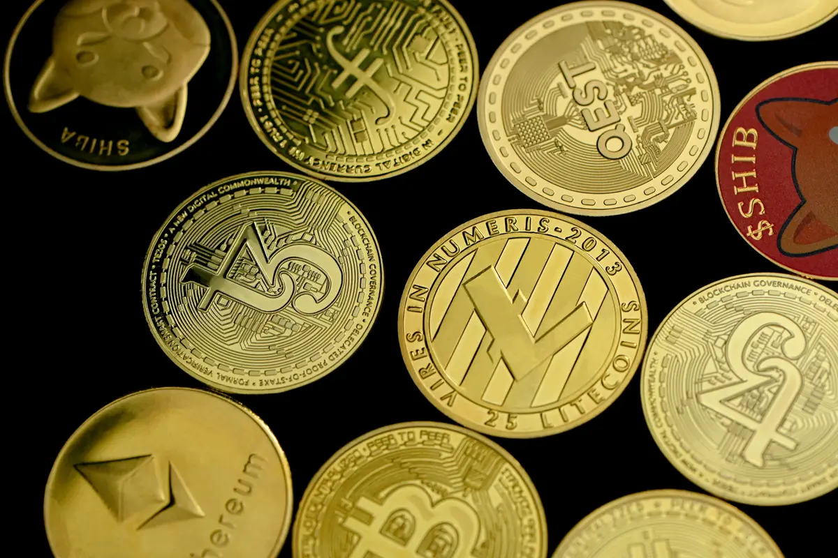 Ilustrasi Kripto atau Crypto. Foto: Unsplash/Traxer