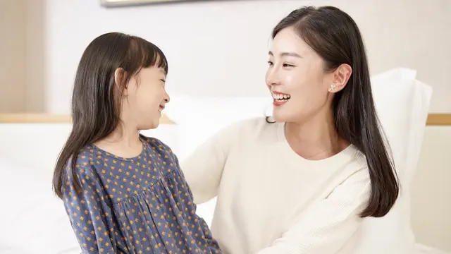 Ilustrasi ibu dan anak