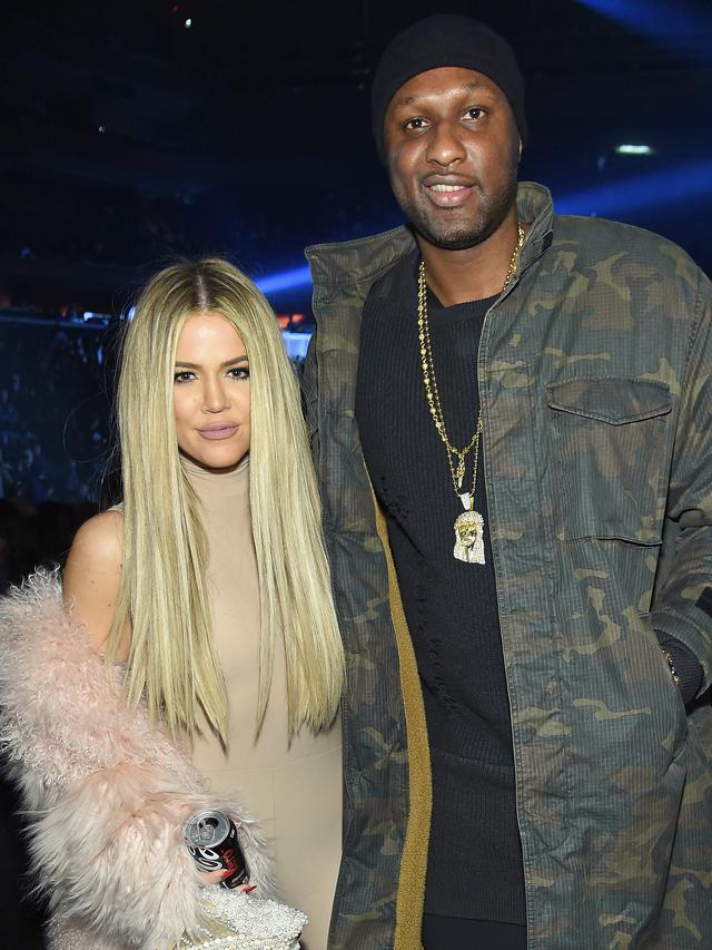 Nyaris Kehilangan Nyawa, Lamar Odom Kembali Tenggak Minuman Keras