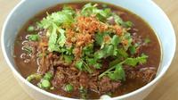 Resep daging iris kecap jahe ala Chef Devina Hermawan. (dok. Instagram @devinahermawan/https://www.instagram.com/p/DNCxqqKvbe2/)