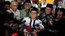 Wakil Ketua MPR Muhaimin Iskandar didampingi Ketua F-PKB MPR Jazilul Fawaid dan Plt Ketua F-PKB DPR Cucun Syamsurizal memberi keterangan pers usai menghadiri Parlemen Santri Angkatan IV F-PKB MPR RI, Jakarta, Kamis (19/4). (Liputan6.com/Johan Tallo)