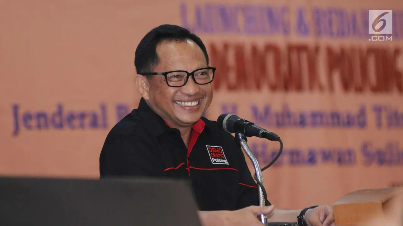 Kapolri Luncurkan Buku Democratic Policing